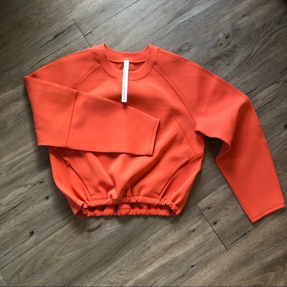 AirWrap Crewneck Lululemon NWOT - Picture 6 of 9